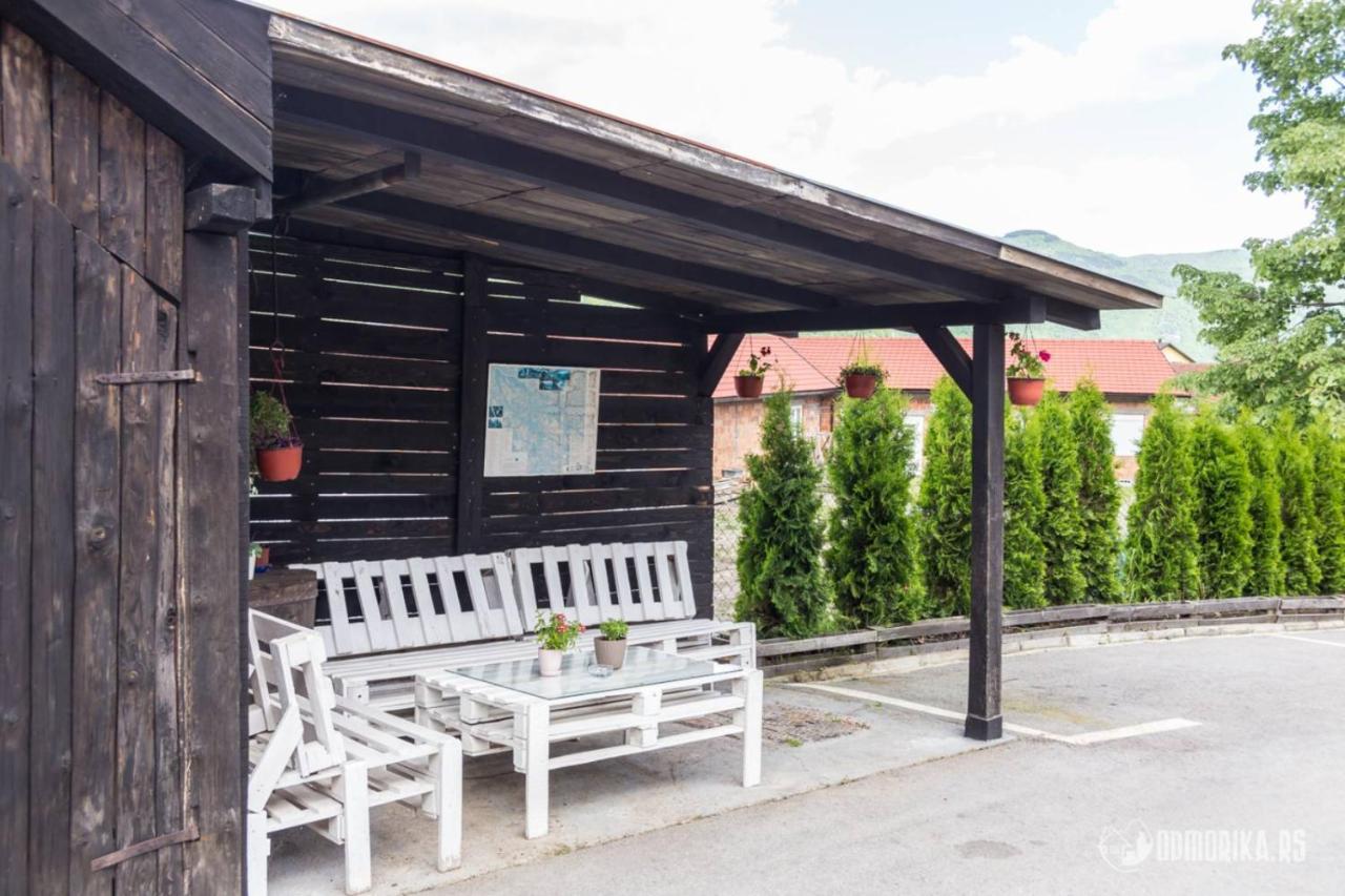 Apartmani Nina S Bajina Basta Luaran gambar