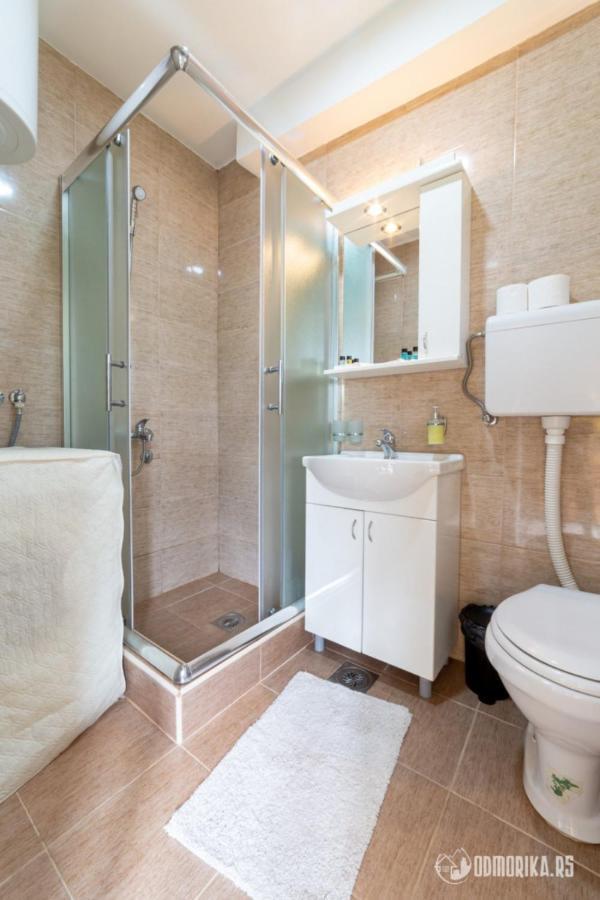 Apartmani Nina S Bajina Basta Luaran gambar